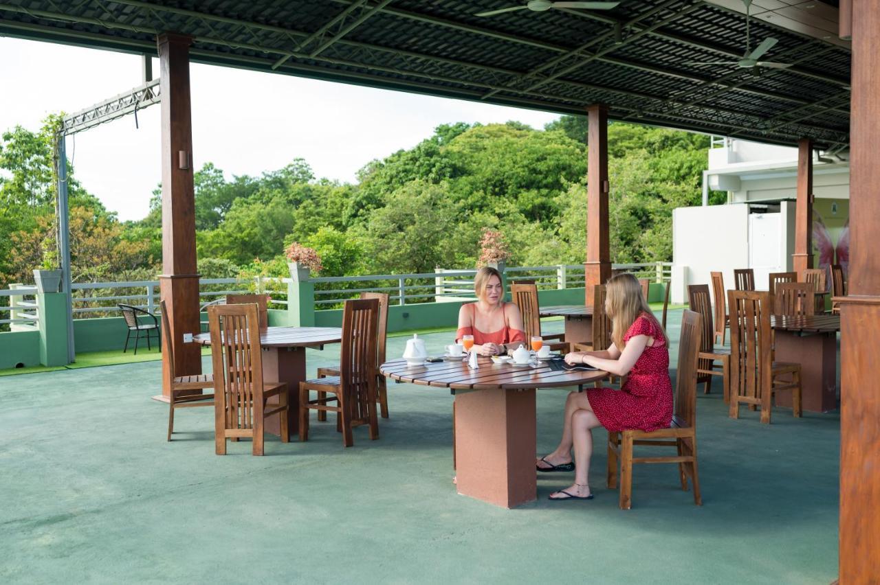 Hotel Mount Rich Rumassala Unawatuna Zewnętrze zdjęcie